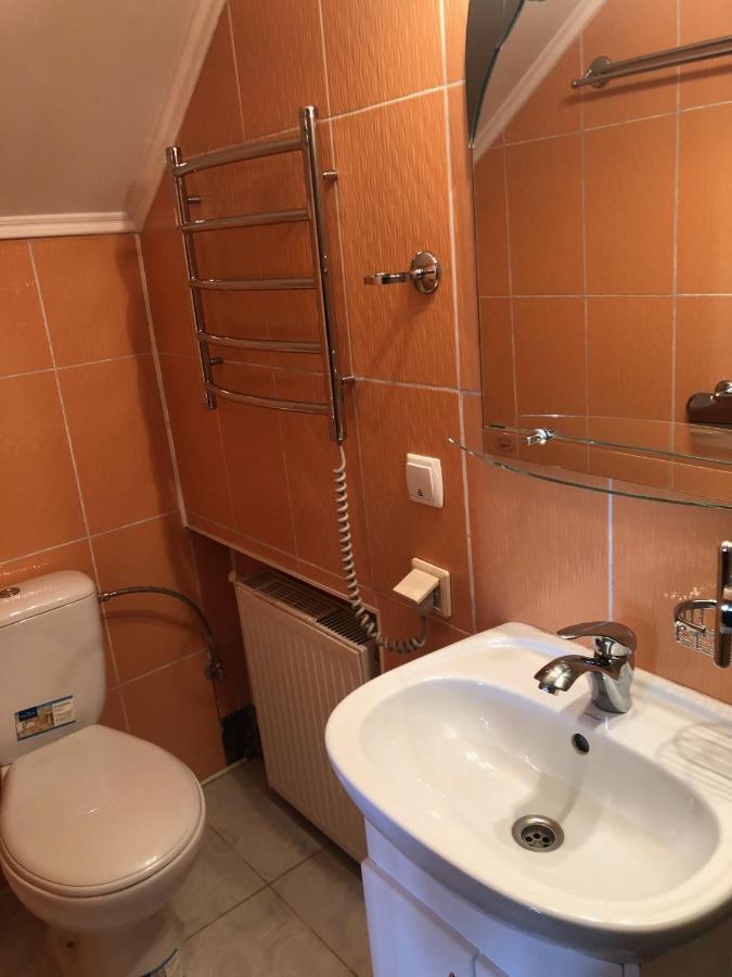 Коттедж Luky Myhove Extérieur photo